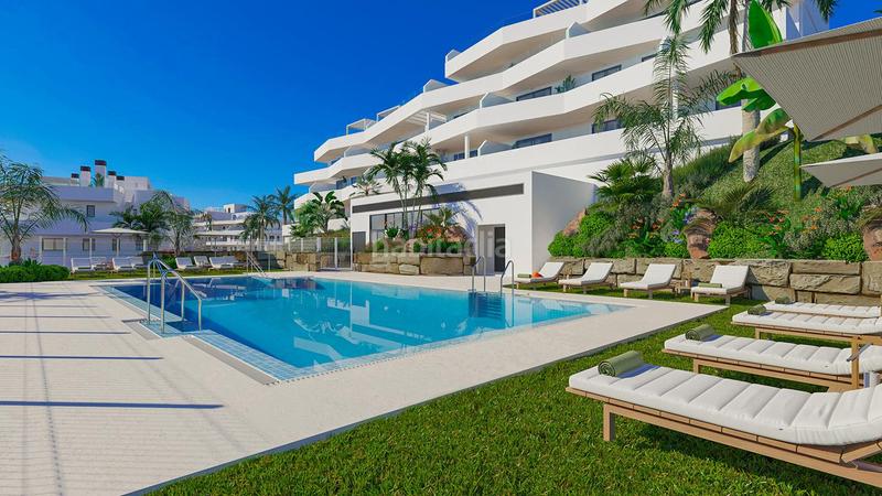 Foto b5577e34-fb50-4126-8a69-e5ca723c6941. Àtic amb calefacció aparcament piscina a Guadalobón Estepona