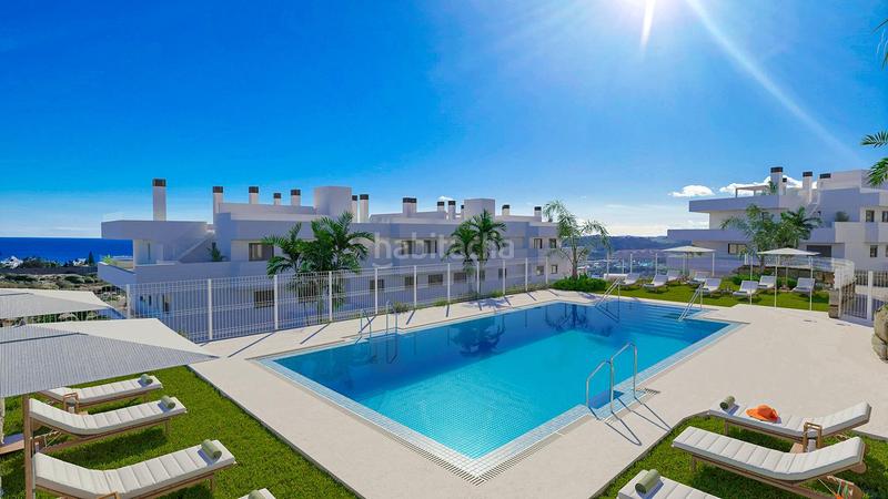 Foto 226bd90d-1a85-4dc0-b944-11f8d24114dd. Attico con riscaldamento parcheggio piscina in Guadalobón Estepona