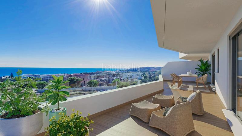 Foto d91e2449-22c3-49d4-a9f5-8c6cc7f3ba22. Attico con riscaldamento parcheggio piscina in Guadalobón Estepona