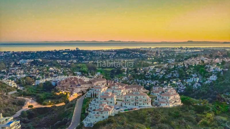 Foto 82c0b897-9d80-4603-b531-24ccaeada36a. Appartement avec chauffage parking piscine dans Los Naranjos Marbella