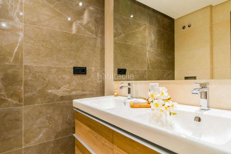 Foto a4ea965c-6e2b-4765-9487-c903b2f9c4fa. Attico con riscaldamento parcheggio piscina in Los Naranjos Marbella