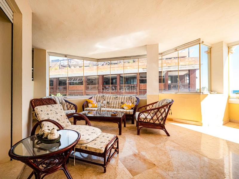 Foto 1be04c2e-c4e7-46eb-8a94-0b10c0af908b. Apartament amb calefacció aparcament piscina a Puerto Banús Marbella