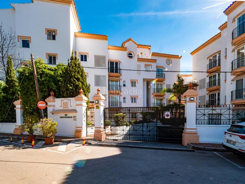 Foto a22f09f4-0cf3-4e79-9d6e-417c6e70f061. Apartament amb calefacció aparcament piscina a Puerto Banús Marbella