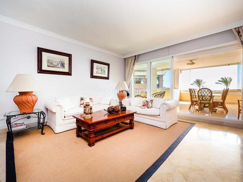 Foto f3a06019-6b58-41c2-8355-f75bc3be0acc. Apartament amb calefacció aparcament piscina a Puerto Banús Marbella