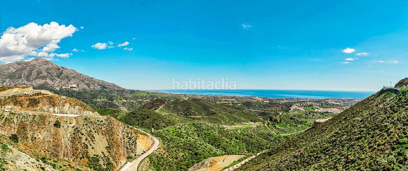 Foto 8f2dde58-d959-45e6-8320-fb1db8bf217e. Attique avec chauffage parking piscine dans El Madroñal Benahavís
