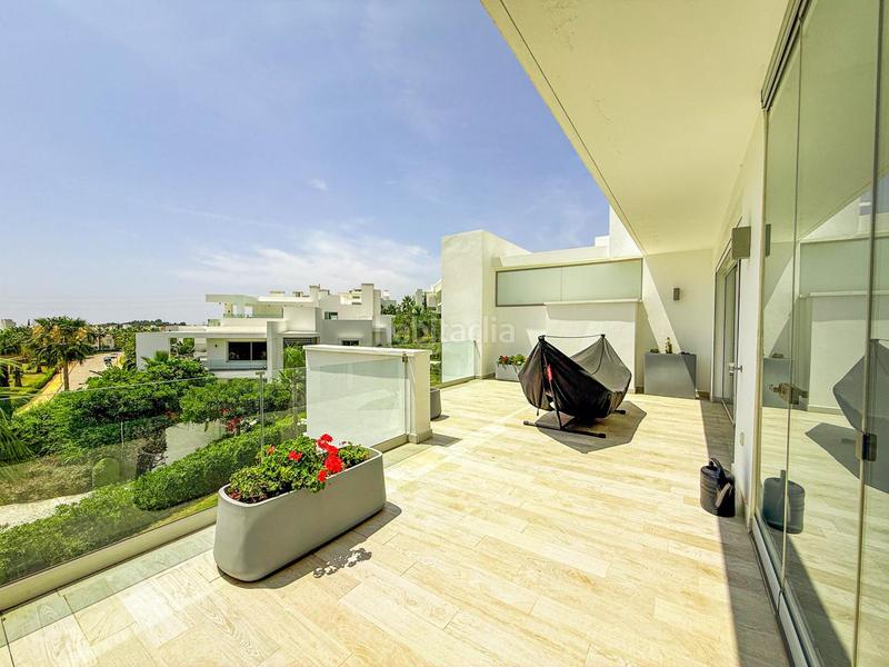 Foto 4471151d-5e03-426f-bc33-b87acd17912d. Apartament amb calefacció aparcament piscina a Casares pueblo Casares