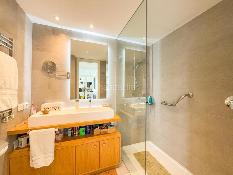 Foto adcdcc6f-e5bb-4bdb-9f42-bcf919ca5794. Appartement avec chauffage parking piscine dans Casares pueblo Casares