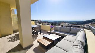 Duplex en Tony jaklin, san roque club. Amplio tico de lujo en san roque club, sotogrande