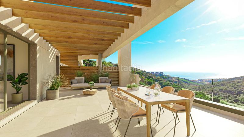 Foto 5c2879ac-6947-4e81-b420-8e47cdb90e44. Attique avec chauffage parking piscine dans La Alcaidesa