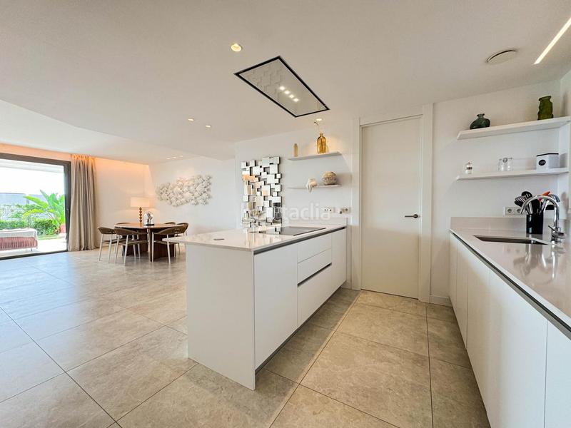 Foto 741779f9-d461-47f7-87a5-bbbd330d9c9f. Apartamento en bahía de Marbella Marbella