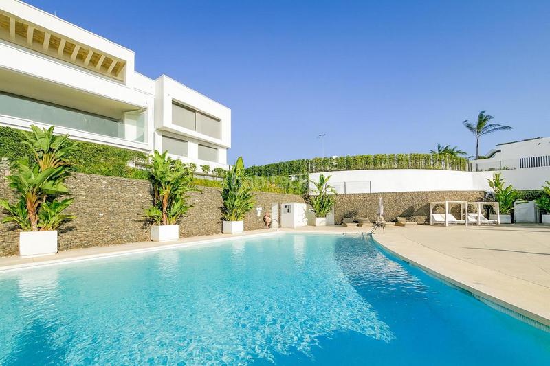 Foto adf0b11c-da54-404d-bd4a-455a98aa3a6e. Apartamento en bahía de Marbella Marbella