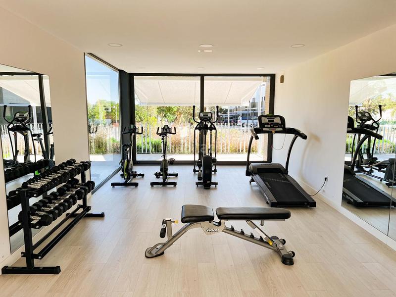 Foto 15c0be25-888f-47bf-a94a-917a9c2df940. Casa a schiera con riscaldamento parcheggio piscina in Sotogrande