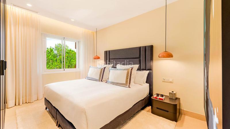 Foto 1828ce0d-c2a7-4ada-a15a-11736686a99c. Appartement mit heizung parking pool in Zona de Punta Plata Estepona