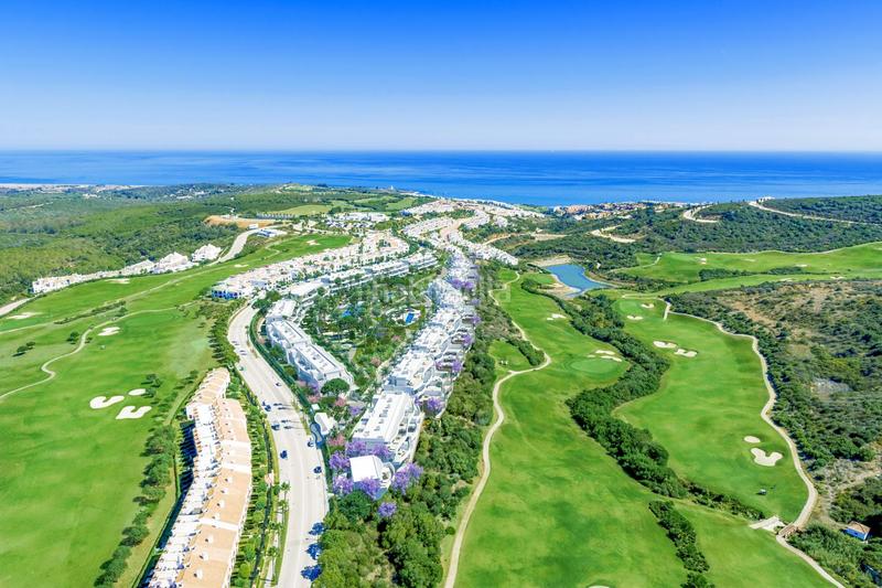 Foto 1ff456ea-df2d-4462-9ed9-663aa3aae961. Apartament amb calefacció aparcament piscina a La Alcaidesa