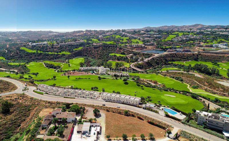 Foto a49ed486-919b-4fff-a4bb-33c088e014e1. Semi detached house with heating parking pool in La Cala Golf - Lagar Martell Mijas