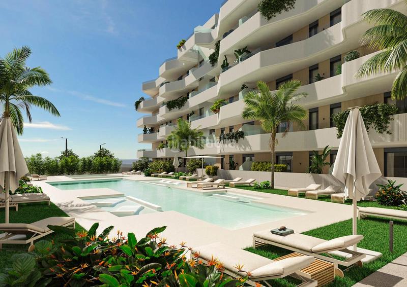 Foto e8eb2c3e-0450-43e7-9772-cc699246d271. Apartamento en Las Flores Mijas