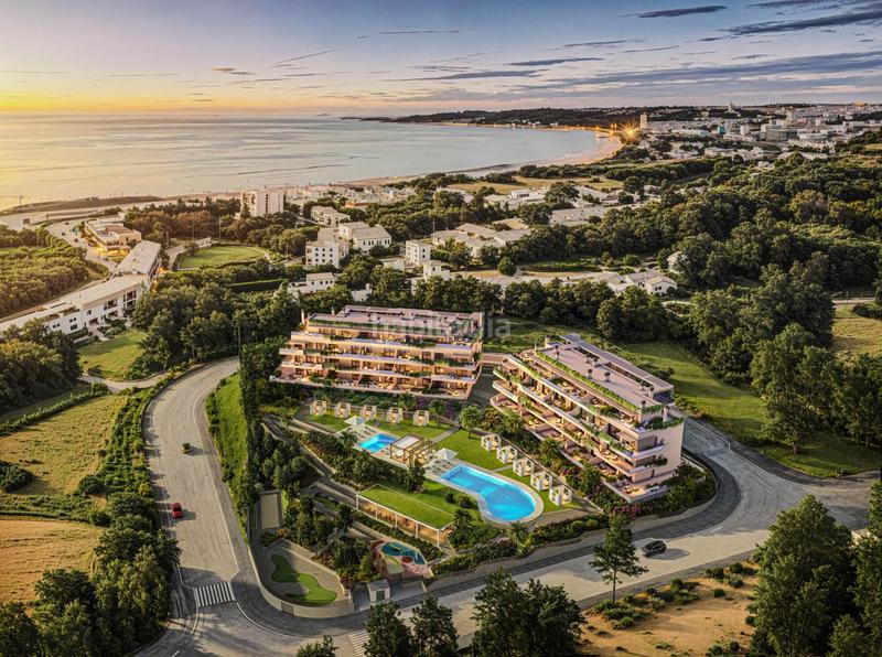 Foto 74a48ce5-db0e-4933-b0de-66474797276b. Dachwohnung mit heizung parking pool in El Faro de Calaburra - Chaparral Mijas