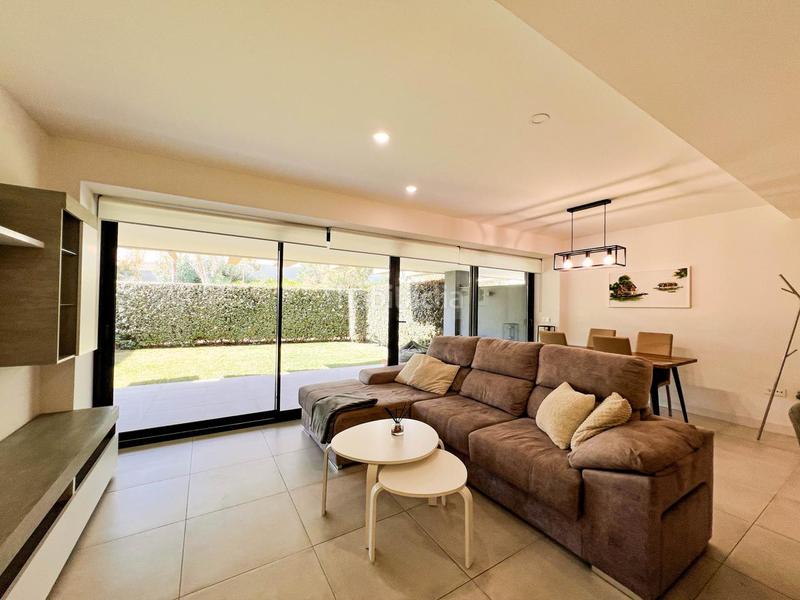 Foto 3ed6d969-ce6c-4f2d-86bc-b6aea29453a3. Apartamento en La Concha - Resina Golf Estepona