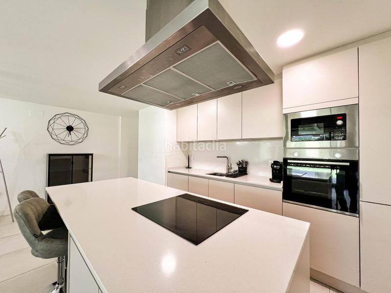 Foto 9e6cfc09-7087-4e8a-b1ce-3c1e8a590616. Apartamento en La Concha - Resina Golf Estepona