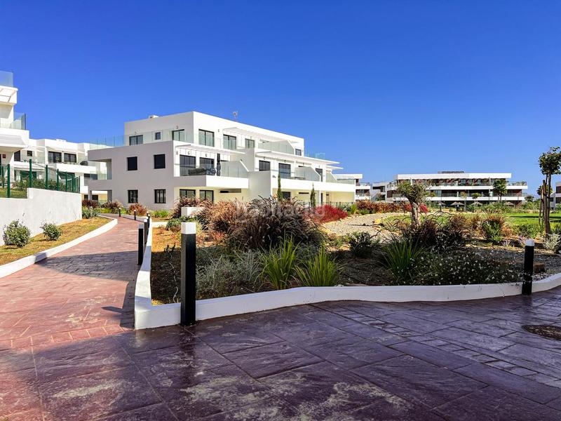 Foto 3e338698-c12b-4eb2-b927-227c4bbc8e1b. Apartament amb calefacció aparcament piscina a bahía de Casares Casares