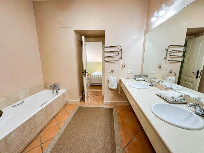 Foto db4e12bc-5f45-404e-88a7-03b00d81bf57. Casa con riscaldamento parcheggio piscina in Sotogrande alto Sotogrande