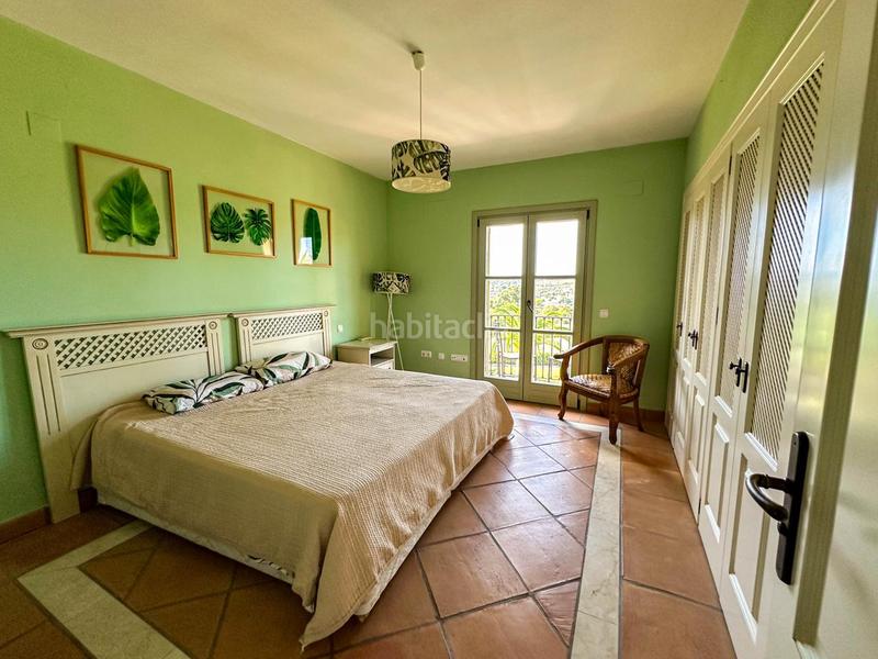 Foto 3e3c405c-f66d-4f48-994f-1fc748bb85c7. Maison avec chauffage parking piscine dans Sotogrande alto Sotogrande