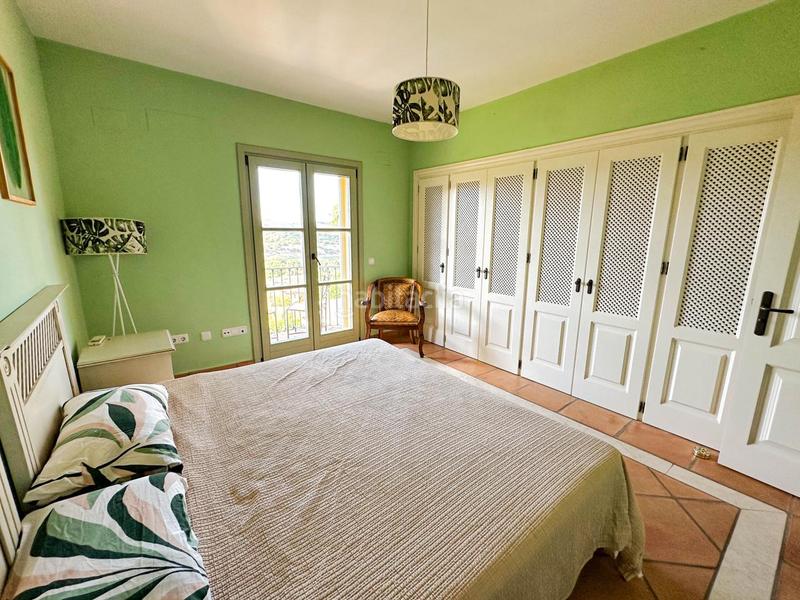 Foto da068372-d0b8-4285-9ba5-d2ca2f6d81ac. Maison avec chauffage parking piscine dans Sotogrande alto Sotogrande