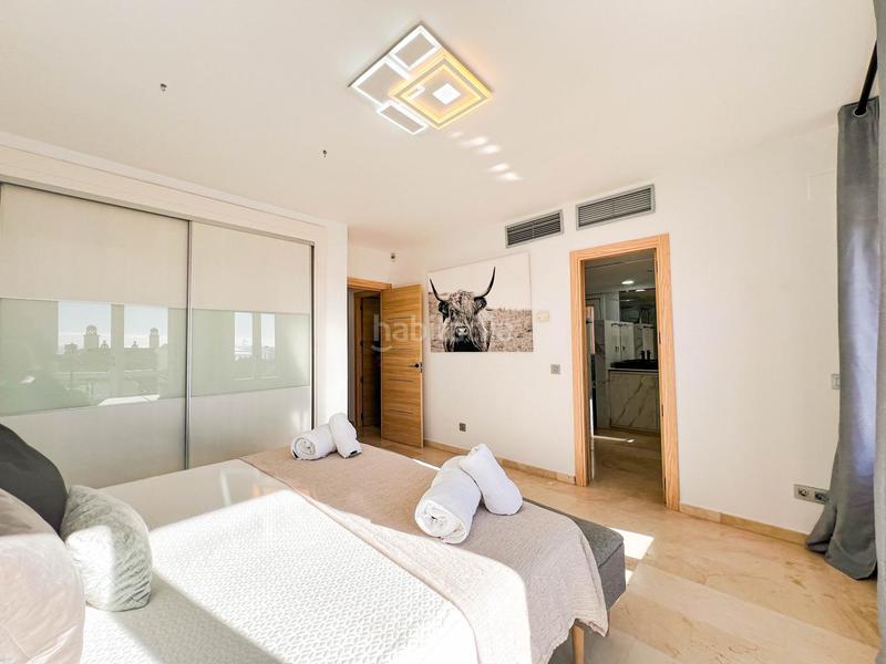 Foto 6fa2c0d6-42e3-42ba-bd15-d7192f282fce. Casa bifamiliare con riscaldamento parcheggio piscina in Marbella