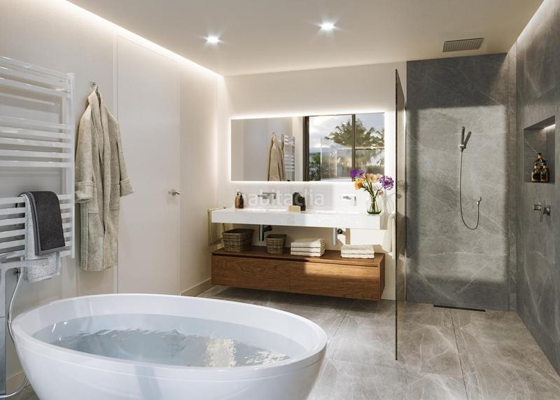 Foto 5b15cfb6-5a9c-43e5-9217-603515535fb2. Piccolo appartamento con parcheggio piscina in Las Lomas Estepona