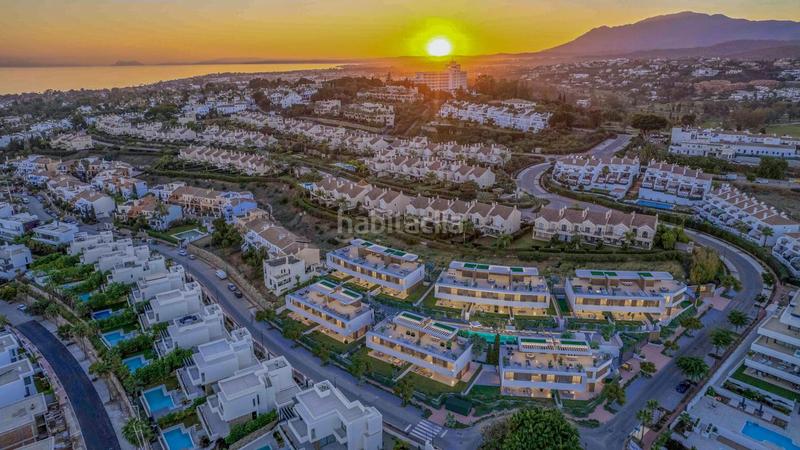 Foto 9e805764-c478-4fe2-bba7-622990611d93. Towny house with heating parking pool in Nueva Atalaya Estepona