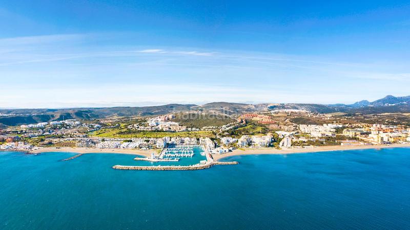 Foto 2ebdfcd9-0506-473a-a129-0ff8157fbd7c. Casa bifamiliare con riscaldamento parcheggio piscina in Manilva