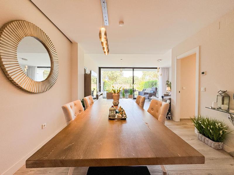 Foto 1d747972-ef82-4f65-9aad-a9b86594e150. Casa adossada amb calefacció aparcament piscina a Sotogrande