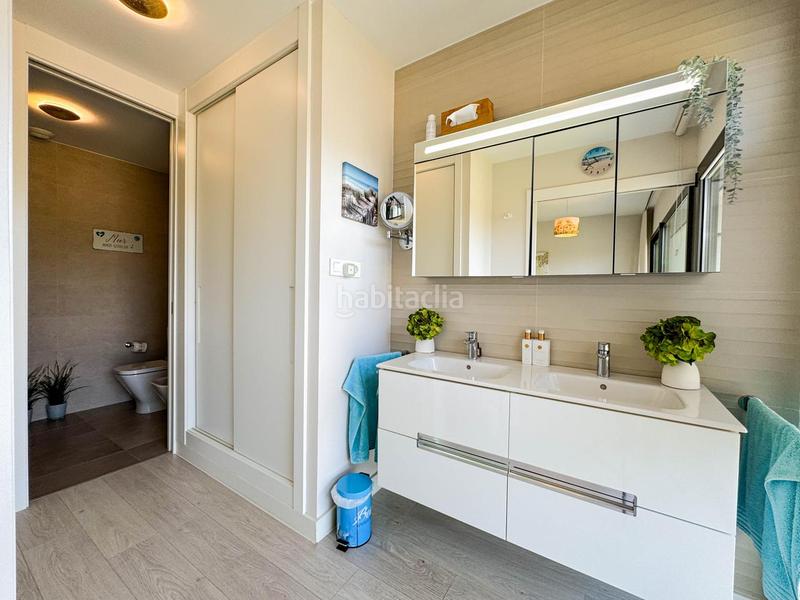 Foto ce2d79e0-8eee-4488-aefb-52b9795c6877. Maison jumelée avec chauffage parking piscine dans Sotogrande alto Sotogrande