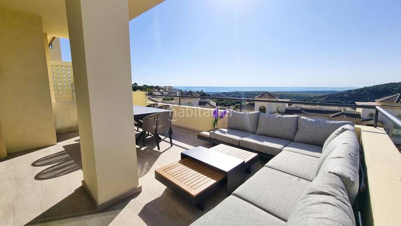 Foto 725a8ae2-48c9-422e-883d-548c677d37ed. Duplex avec chauffage parking piscine dans Sotogrande alto Sotogrande