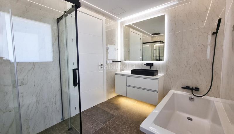 Foto 819f7372-2481-4cec-9e42-1943bac61f2f. Duplex avec chauffage parking piscine dans Sotogrande alto Sotogrande