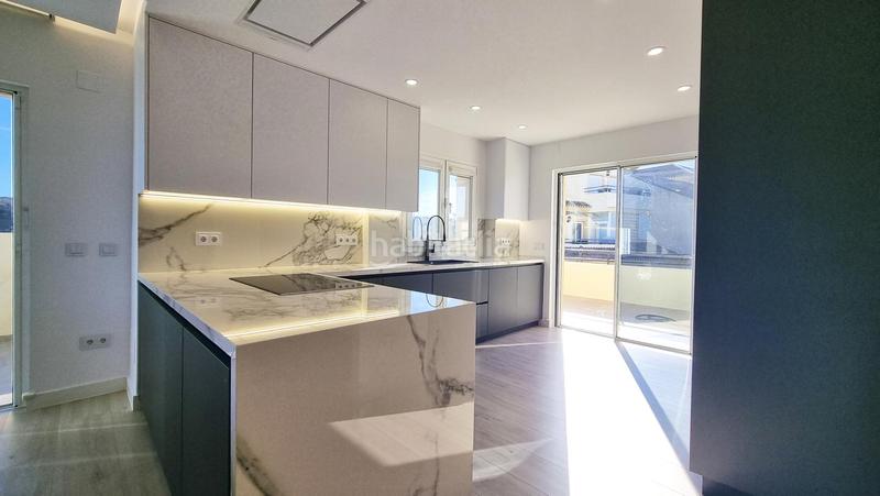 Foto a534e1a4-5cc3-4f99-8639-7ae36cd52250. Duplex avec chauffage parking piscine dans Sotogrande alto Sotogrande