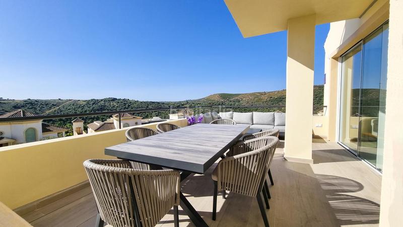 Foto d20c6015-d07c-4154-9875-0ab02f04a912. Duplex avec chauffage parking piscine dans Sotogrande alto Sotogrande