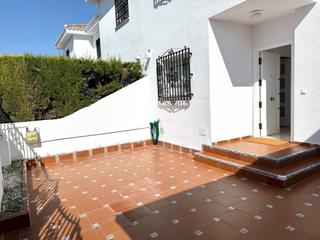 Lloguer Casa adossada a Gines. Magnifico adosado en gines