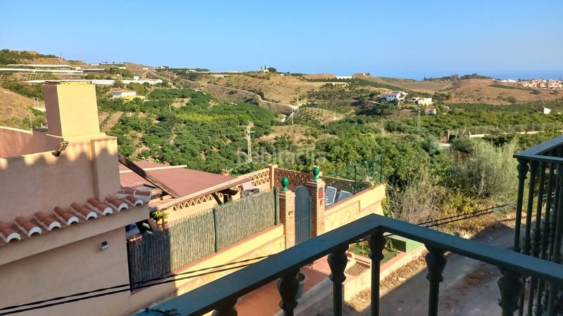 Foto b57f4188-3d44-46fb-a5de-07e496729869. Casa a Caleta de Velez