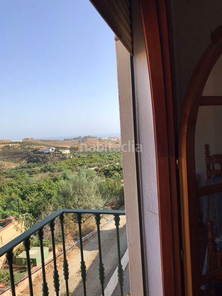 Foto bc323968-d50a-4f56-8bdb-45690f5d1b7b. Casa a Caleta de Velez