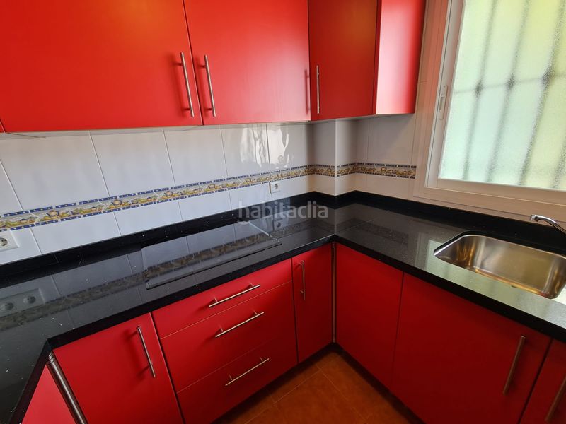 Foto 362cad94-a1f2-4b0b-86d4-ffb709019403. Apartament amb calefacció aparcament a Hispanidad - Vivar Téllez Vélez - Málaga