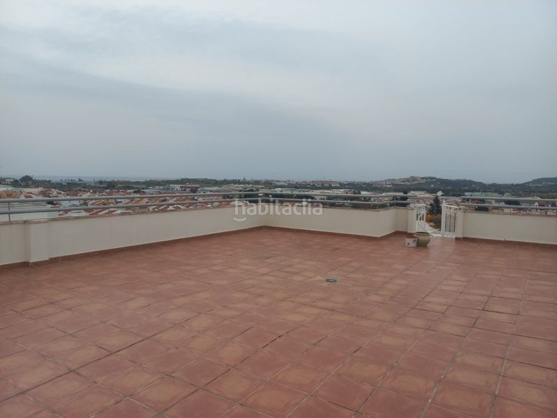 Foto fa0a0405-a50f-49d4-b1c6-4f11e19edbe5. Àtic amb aparcament piscina a El Limonar Vélez - Málaga