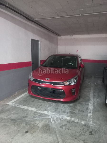 Foto 08de22ea-c35b-43c6-88c5-0a160c6fe4f1. Apartament amb aparcament a Camino Viejo de Málaga Vélez - Málaga