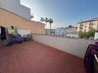 Reihenhaus in Caleta de Velez. Casa de 3 habitaciones en caleta de vélez