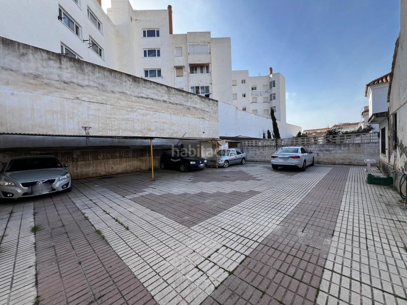 Foto 3404d863-e047-4916-b315-117a4dd788e3. Casa adossada amb aparcament a Hispanidad - Vivar Téllez Vélez - Málaga