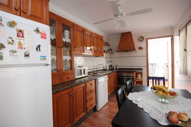 Foto 19c4a433-23f5-4b28-9605-22777c0ffcc1. Casa adossada amb xemeneia aparcament a Norte - Barrio del Pilar - El Reñidero Vélez - Málaga