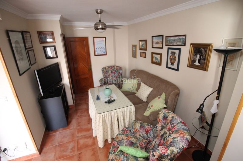 Foto f2dada85-8f7f-4ca5-aa1c-d6252d30f2e3. Casa adossada amb xemeneia aparcament a Norte - Barrio del Pilar - El Reñidero Vélez - Málaga