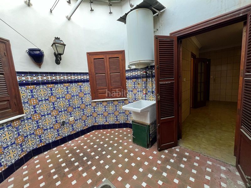 Foto a55af89b-af97-4e25-84ee-46b37ee9d8bd. Casa adossada amb xemeneia a Centro Ciudad - El Carmen Vélez - Málaga