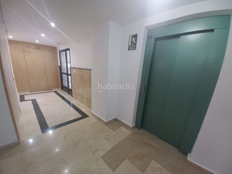Foto 1d6bbe2a-90d4-4648-8632-e4f9cf9e418f. Pis amb calefacció aparcament piscina a El Limonar Vélez - Málaga