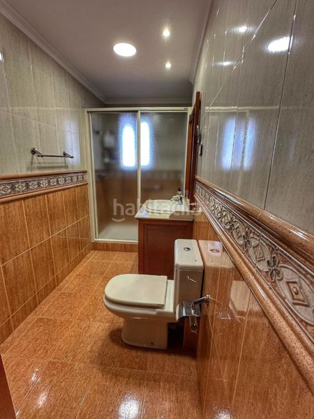 Foto c6ffb012-f354-4558-855a-de2add7c6378. Pis a Centro Torre del Mar